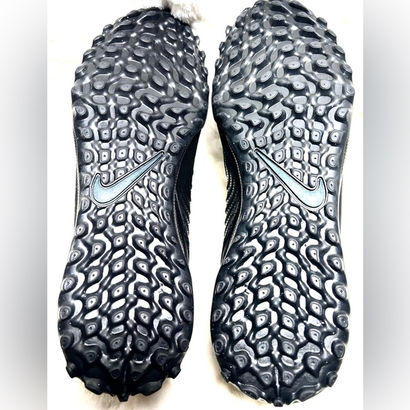 BRAND NEW black leather Nike Phantom GX sneaker women’s size 7.5 men’s size 6. - Picture 9 of 9